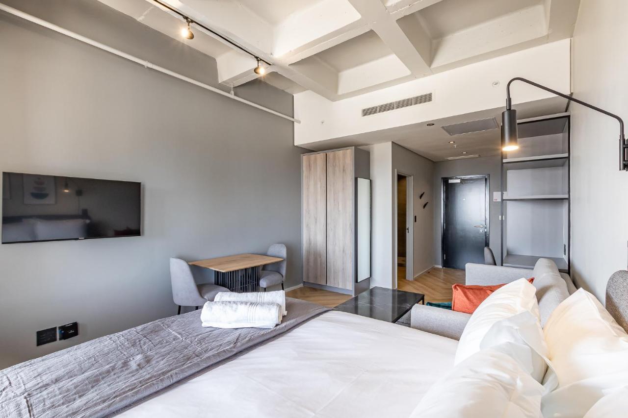 One Thibault Premium Studio Apartments By Itc Hospitality Kaapstad Buitenkant foto